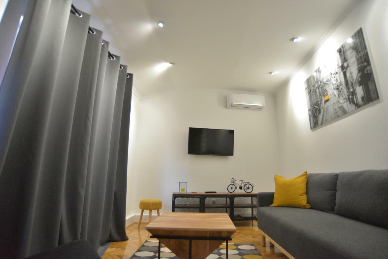 Apartman Lena Dakovo Exterior photo